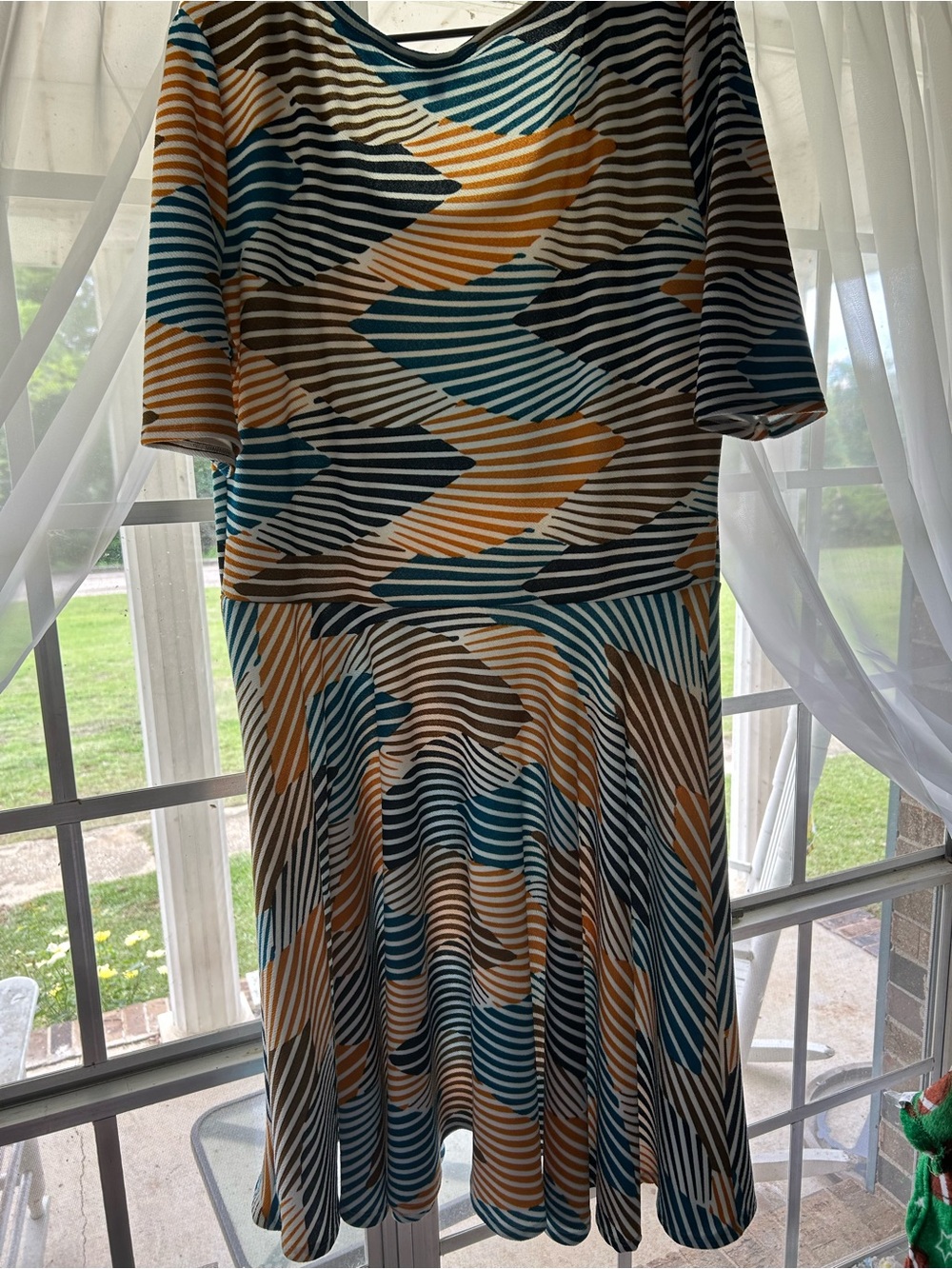 LuLaRoe Striped Geometric Mini Dress in Blue, Mustard, Brown, Black, White - Picture 3 of 4